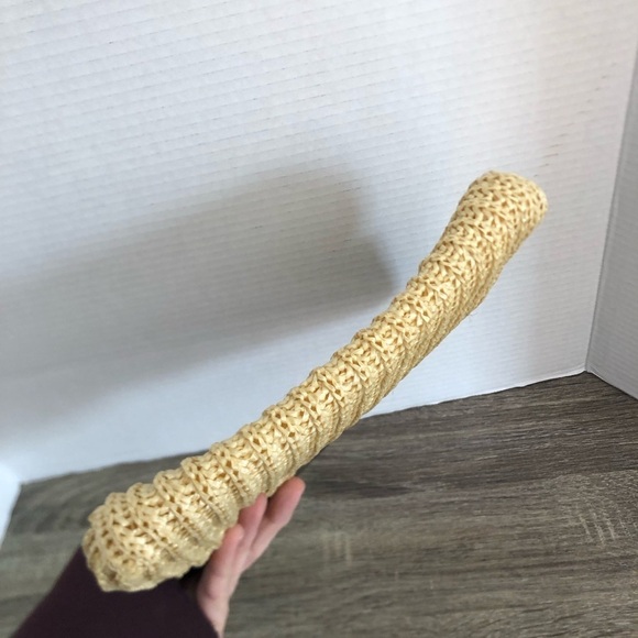 Vtg Tan Woven Clutch with Kiss Lock - Picture 4 of 11